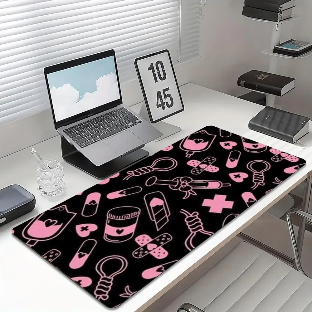 Desk Setup Pc And Laptop - لوحة ماوس للألعاب بنمط طبي وردي