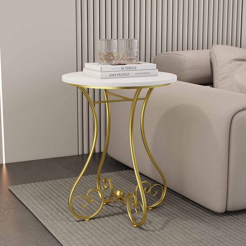 طاولة جانبية من الحديد بسيطة،  - مراجعة Desk Setup Minimalist وسعره